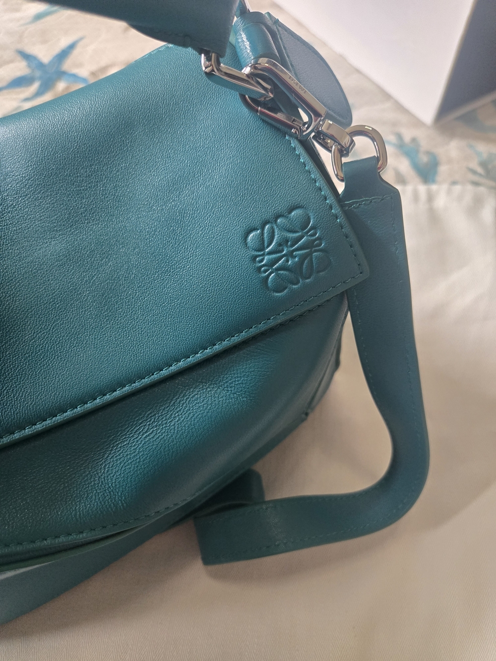 Loewe Puzzle Small Leather Shoulder Bag - Picture 7 of 10